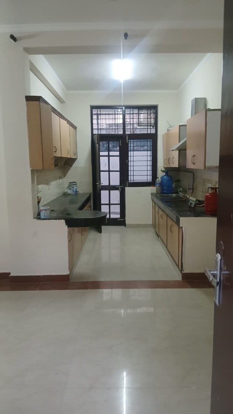 Kitchen, rwa-apartments-sector-47 2 Bedroom 200 Sq.Mt. Independent House In Sector 47 Noida 9595628