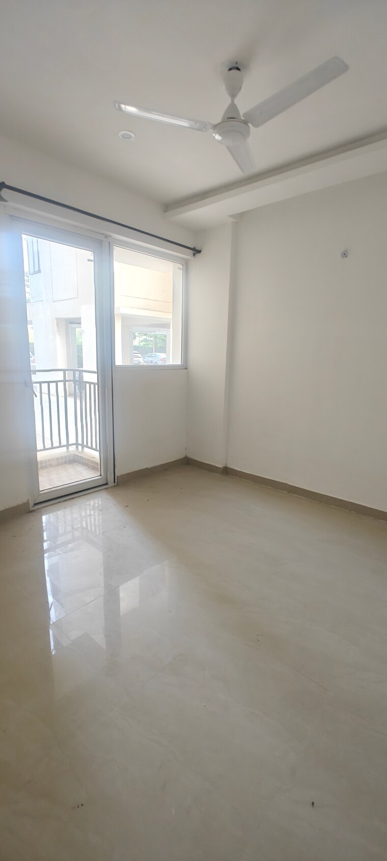 Room, sangowal 3 Bedroom 1500 Sq.Ft. Apartment In Sangowal Ludhiana 9595627