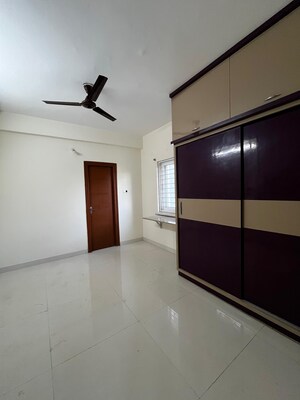 Room in 3 BHK Apartment at Amigo United Avenues, Narsingi – for Rent