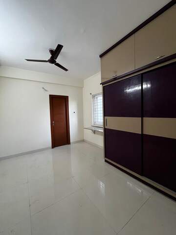 Room in 3 BHK Apartment at Amigo United Avenues, Narsingi – for Rent