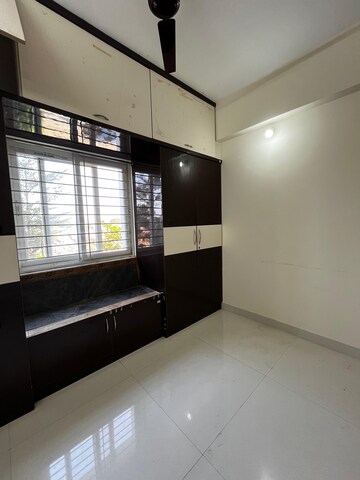 Room in 3 BHK Apartment at Amigo United Avenues, Narsingi – for Rent