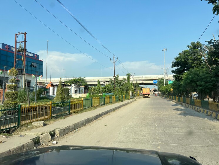 Exterior View, tronica city  50 Sq.Yd. Plot In Tronica City Ghaziabad 9595636