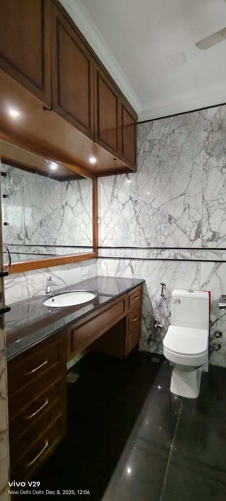 Kitchen, panchsheel park 4 Bedroom 800 Sq.Yd. Builder Floor In Panchsheel Park Delhi 9595643