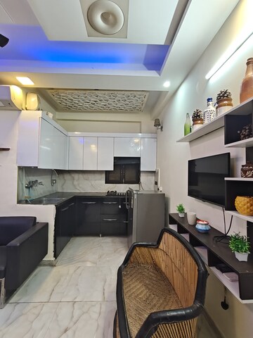 Master Bedroom in 2 BHK Builder Floor at Sector 15 – for Rent