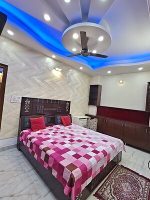 Bedroom in 2 BHK Builder Floor at Sector 15 – for Rent