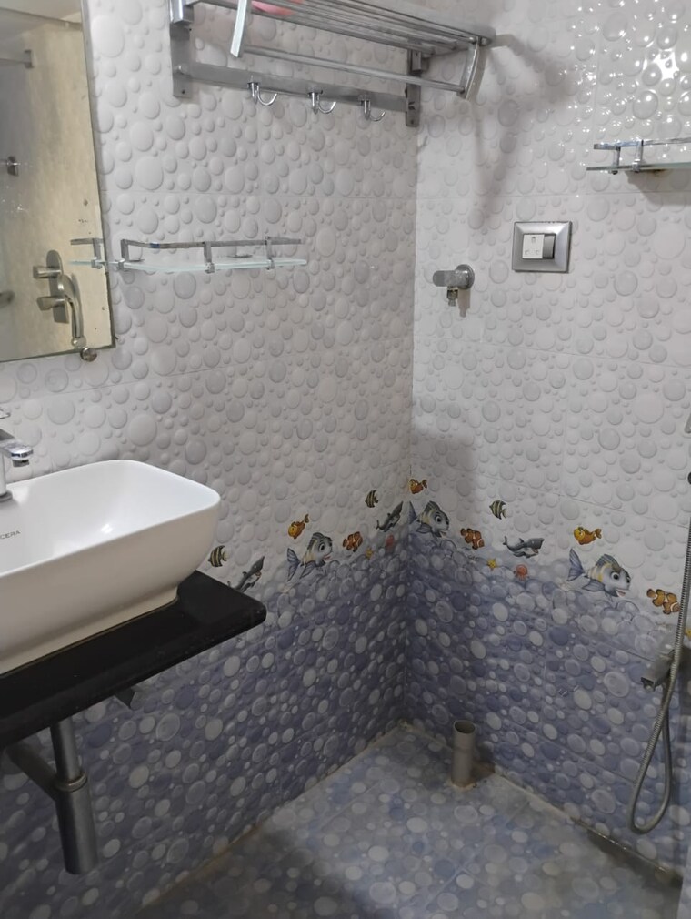 Bathroom, runwal-garden-city 2 Bedroom 680 Sq.Ft. Apartment In Balkum Pada Thane 9595656