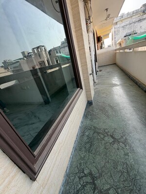 Balcony in 2 BHK Builder Floor at Sector 15 – for Rent