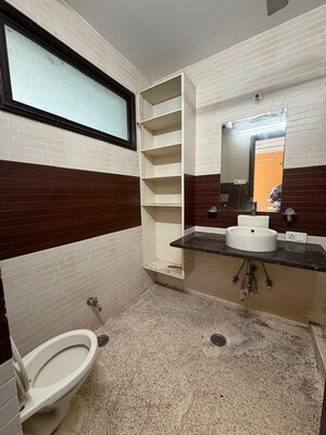 Attached Bathroom in 2 BHK Builder Floor at Sector 15 – for Rent