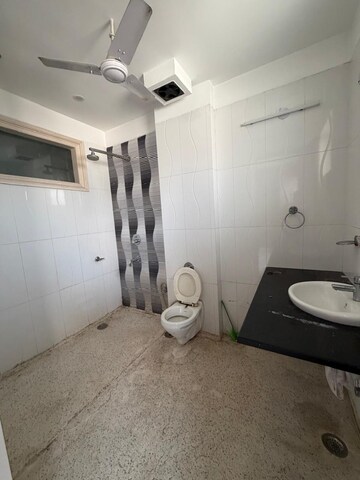 Bathroom in 2 BHK Builder Floor at Sector 15 – for Rent