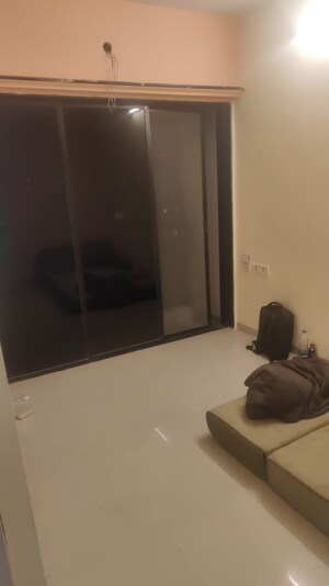 1 BHK Apartment For Rent in Santacruz East
