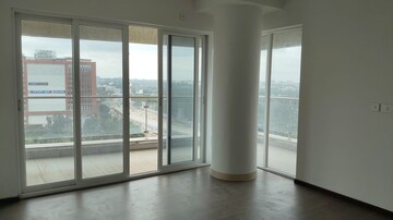 Room in 4 BHK Apartment at Godrej Platinum Hebbal, Hebbal – for Sale