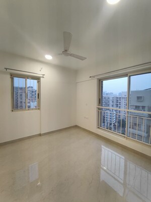 Room in 2 BHK Apartment at Supreme Estia Phase 1, Baner – for Rent