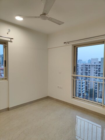 Room in 2 BHK Apartment at Supreme Estia Phase 1, Baner – for Rent