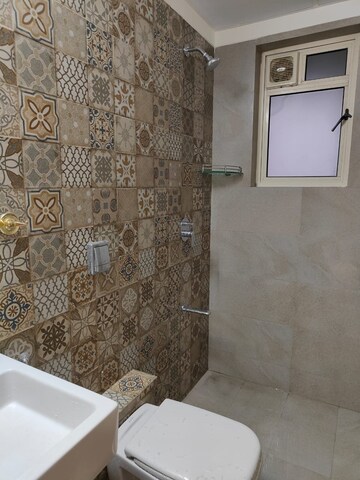 Bathroom in 2 BHK Apartment at Supreme Estia Phase 1, Baner – for Rent