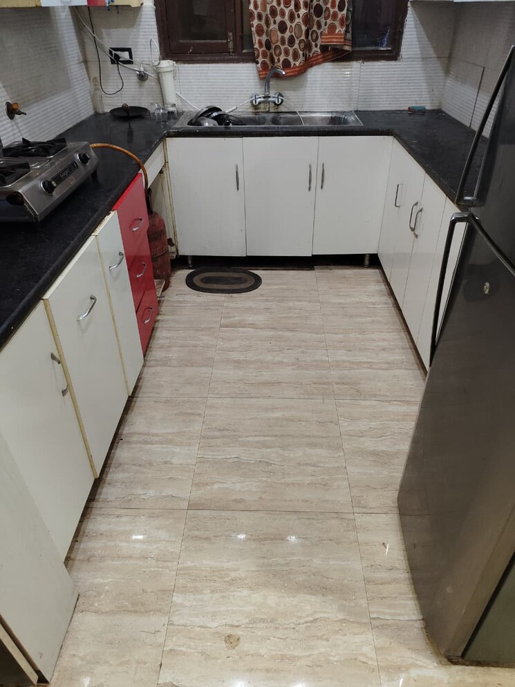 Kitchen, pir machalla 2 Bedroom 900 Sq.Ft. Builder Floor In Pir Machalla Zirakpur 9595692