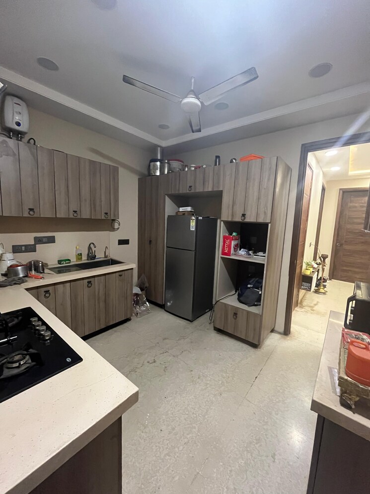 Kitchen, sector 43 2 Bedroom 1800 Sq.Ft. Builder Floor In Sector 43 Gurgaon 9595732