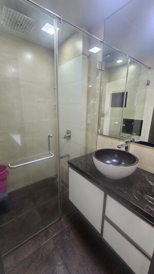 Bathroom in 3 BHK Apartment at Oberoi Springs, Andheri West – for Rent