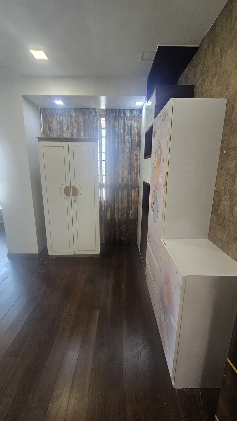 Kitchen, oberoi-springs 3 Bedroom 1295 Sq.Ft. Apartment In Andheri West Mumbai 9595745