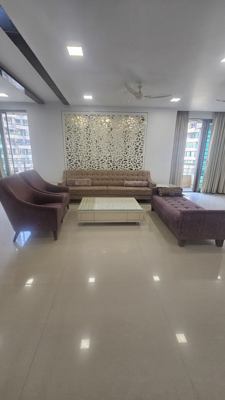 Living Room, oberoi-springs 3 Bedroom 1295 Sq.Ft. Apartment In Andheri West Mumbai 9595745