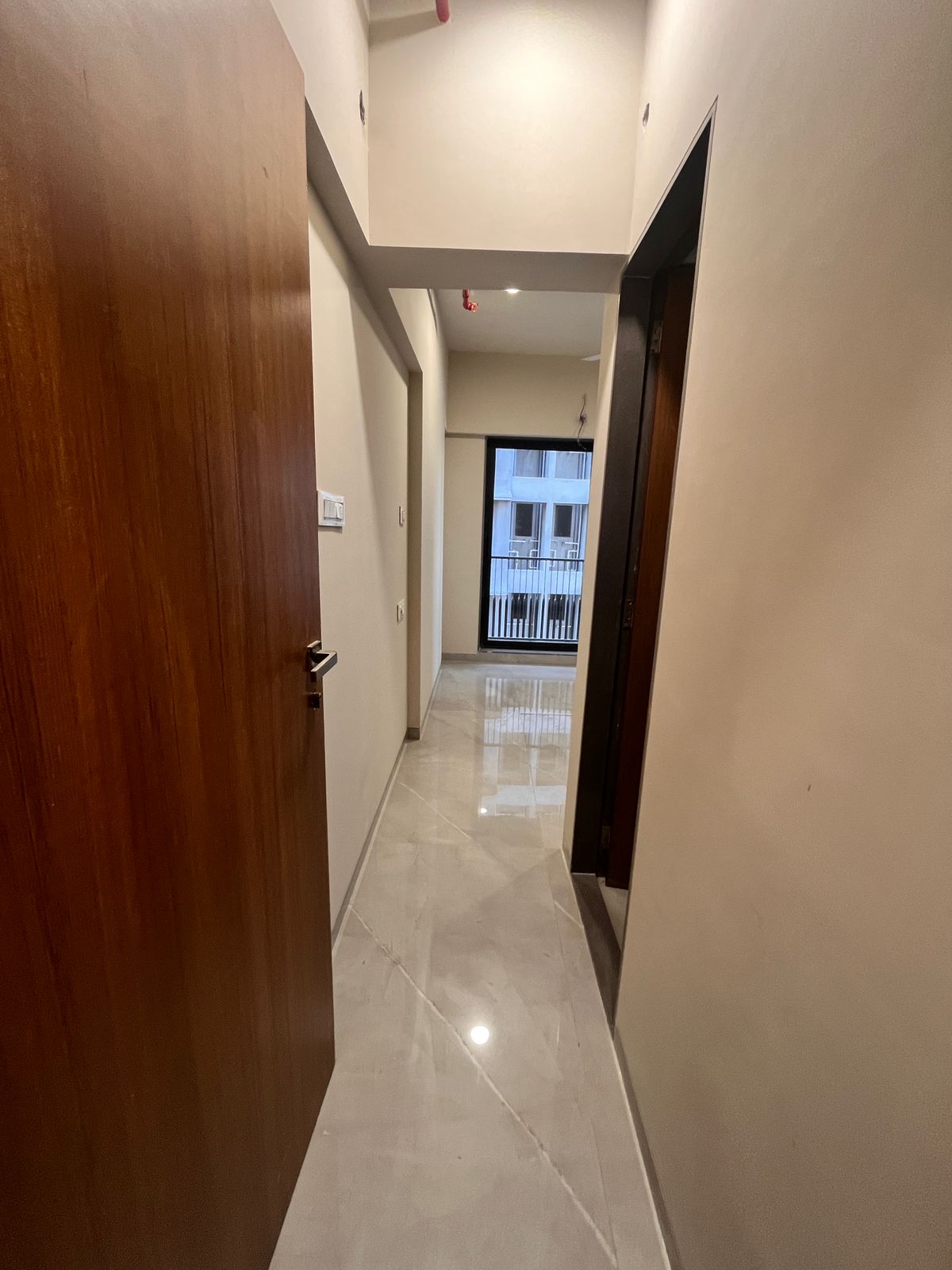 1 BHK + Extra Room Apartment For Rent in Radhika CHS Goregaon