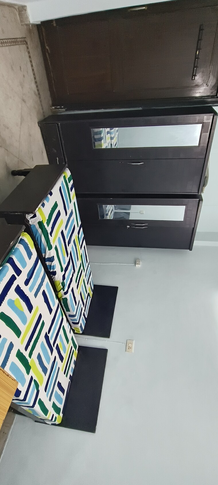 Bedroom, sector 2 Pg For Girls In Sector 2 9595758