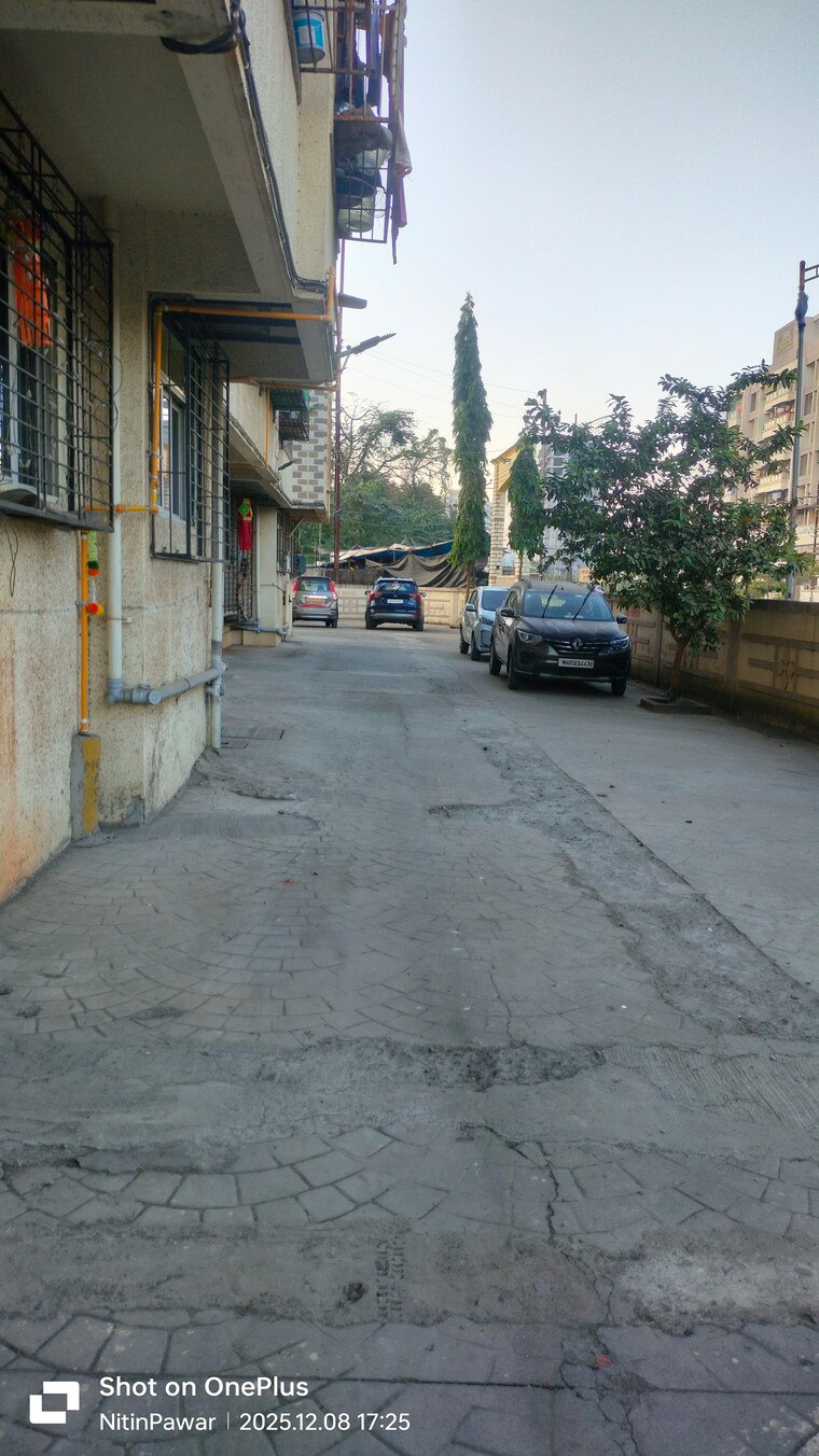  Parking, seven-sky-hills 2 Bedroom 458 Sq.Ft. Apartment In Shirgaon Thane 9595412