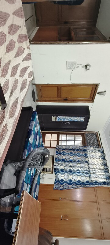 Bedroom in  Pg at Sector 31 – for Rent