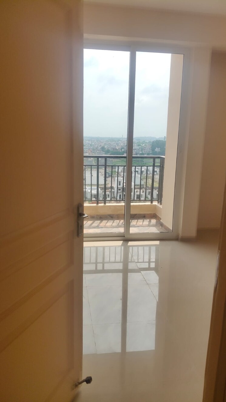 Room, oro-element 3 Bedroom 1100 Sq.Ft. Apartment In Jankipuram Extension Lucknow 9595796