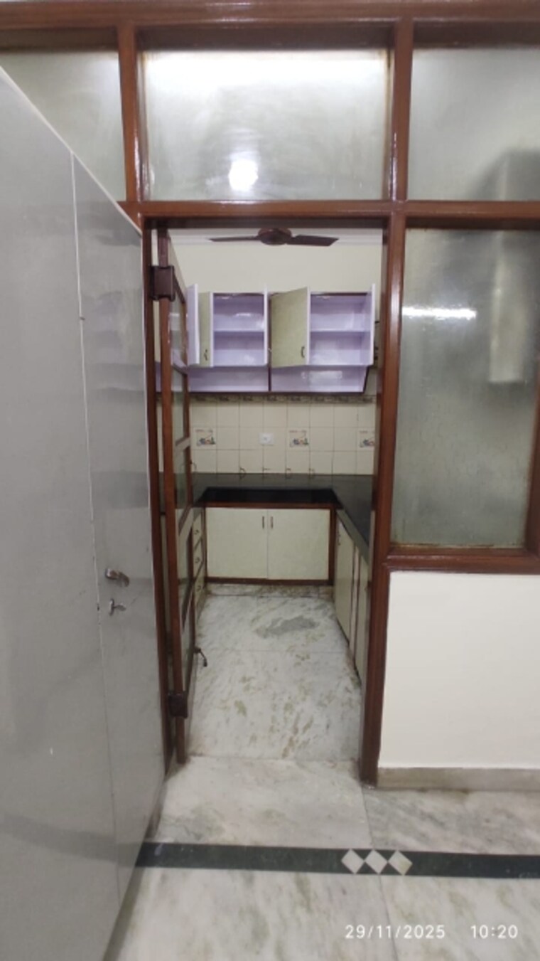 Kitchen, kalkaji 2 Bedroom 1000 Sq.Ft. Builder Floor In Kalkaji Delhi 9595810