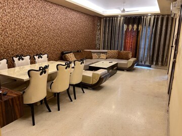 Master Bedroom in 3 BHK Builder Floor at Saket – for Rent