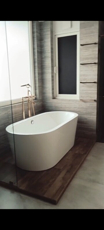 Master Bedroom in 4 BHK Apartment at Windsor Grande Residences, Andheri West – for Rent