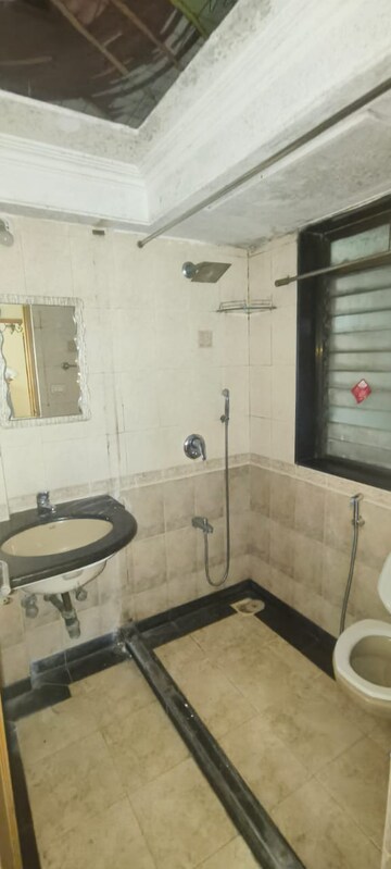 Bathroom in 2 BHK Apartment at Tulip Apartment Santacruz West, Santacruz West – for Rent