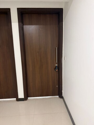 Furnished Amenities in 2 BHK Apartment at Sunteck City Avenue 4, Goregaon West – for Rent