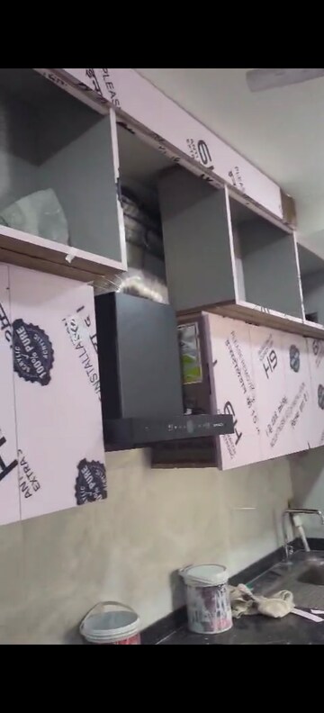 Team Area in 3 BHK Apartment at Hubtown The Premiere, Andheri West – for Rent