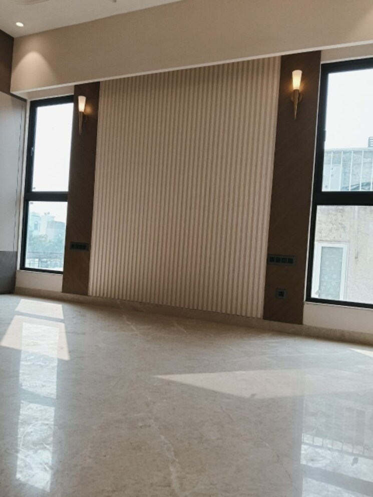 Master Bedroom, greater kailash i 3 Bedroom 2600 Sq.Ft. Builder Floor In Greater Kailash I Delhi 9595842