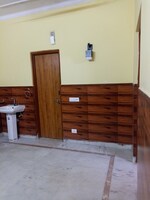 1.5 BHK 750 Sq.Ft. Independent House in RWA Apartments Sector 41