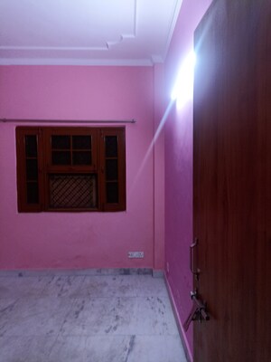 Building Lobby in 1.5 BHK Independent House at RWA Apartments Sector 41, Sector 41 – for Rent