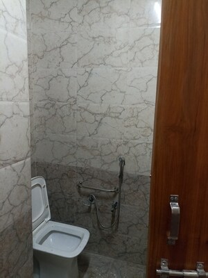 Bathroom in 1.5 BHK Independent House at RWA Apartments Sector 41, Sector 41 – for Rent