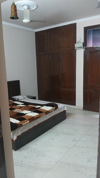 RWA Apartments Sector 41