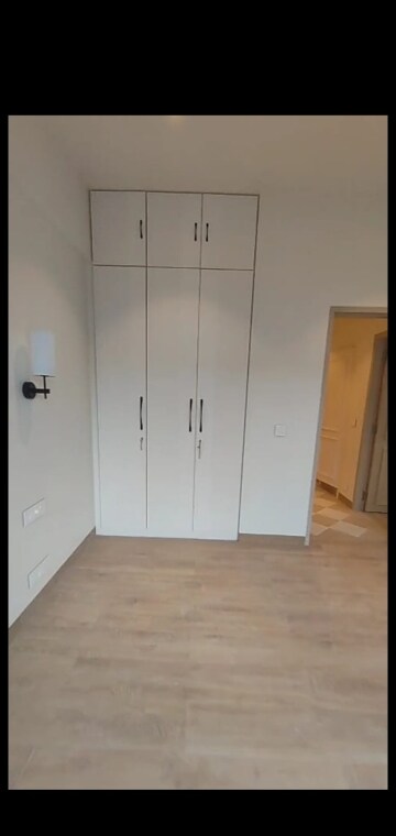 2 BHK Apartment For Rent in Aum Sahil Tower, Lower Parel