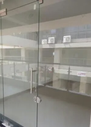 Team Area in  Showroom at New City Light – for Rent