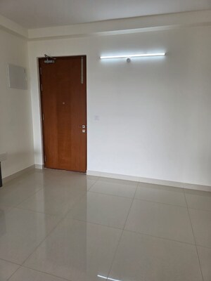 Room in 3 BHK Apartment at Prestige Tranquil, Kokapet – for Rent