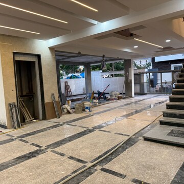 Parking in 6 BHK Villa at Maithri Enclave, Shaili Gardens – for Sale