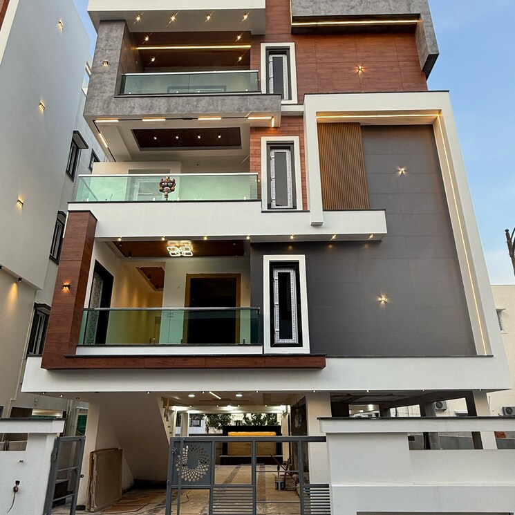 Exterior View, maithri-enclave 6 Bedroom 267 Sq.Yd. Villa In Shaili Gardens Hyderabad 9595877