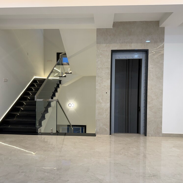 Room, maithri-enclave 6 Bedroom 267 Sq.Yd. Villa In Shaili Gardens Hyderabad 9595877