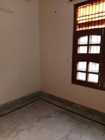 Room in 2 BHK Builder Floor at Huda – for Rent