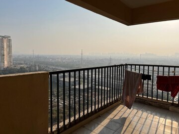 3 BHK Apartment For Rent in Gaur City 2 - 14th Avenue, Sector 16c Greater Noida