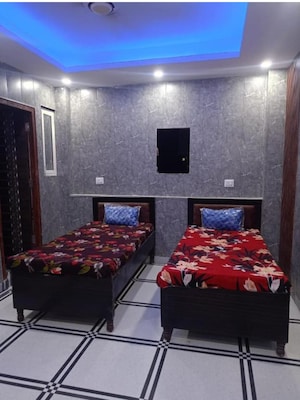 Bedroom in  Pg at Sector 70 – for Rent