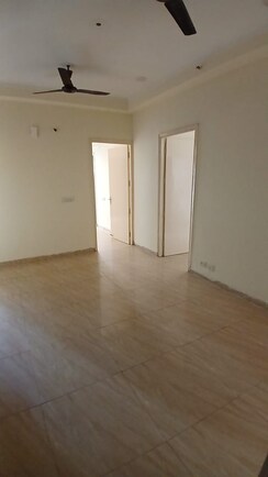 2 BHK Apartment For Sale in Gaur City 2 - 14th Avenue