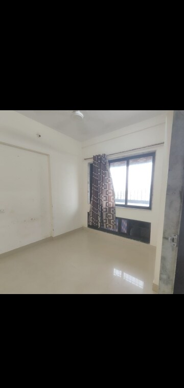 2 BHK Apartment For Rent in Mermit Tower, Lower Parel